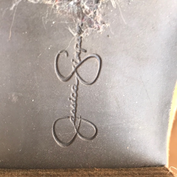 Jessica Simpson Women’s Flat Suede Boots - Picture 12 of 13